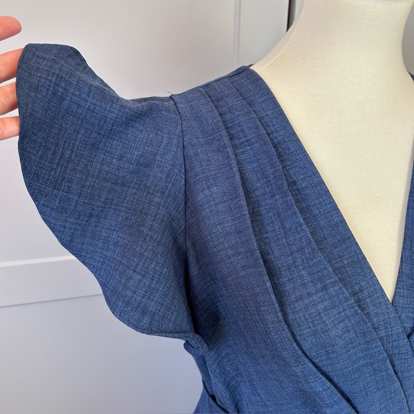 DKNY Womens 8 Midi Dress Blue Pleated V-Neckline Flutter Sleeves Office Party - Picture 5 of 9